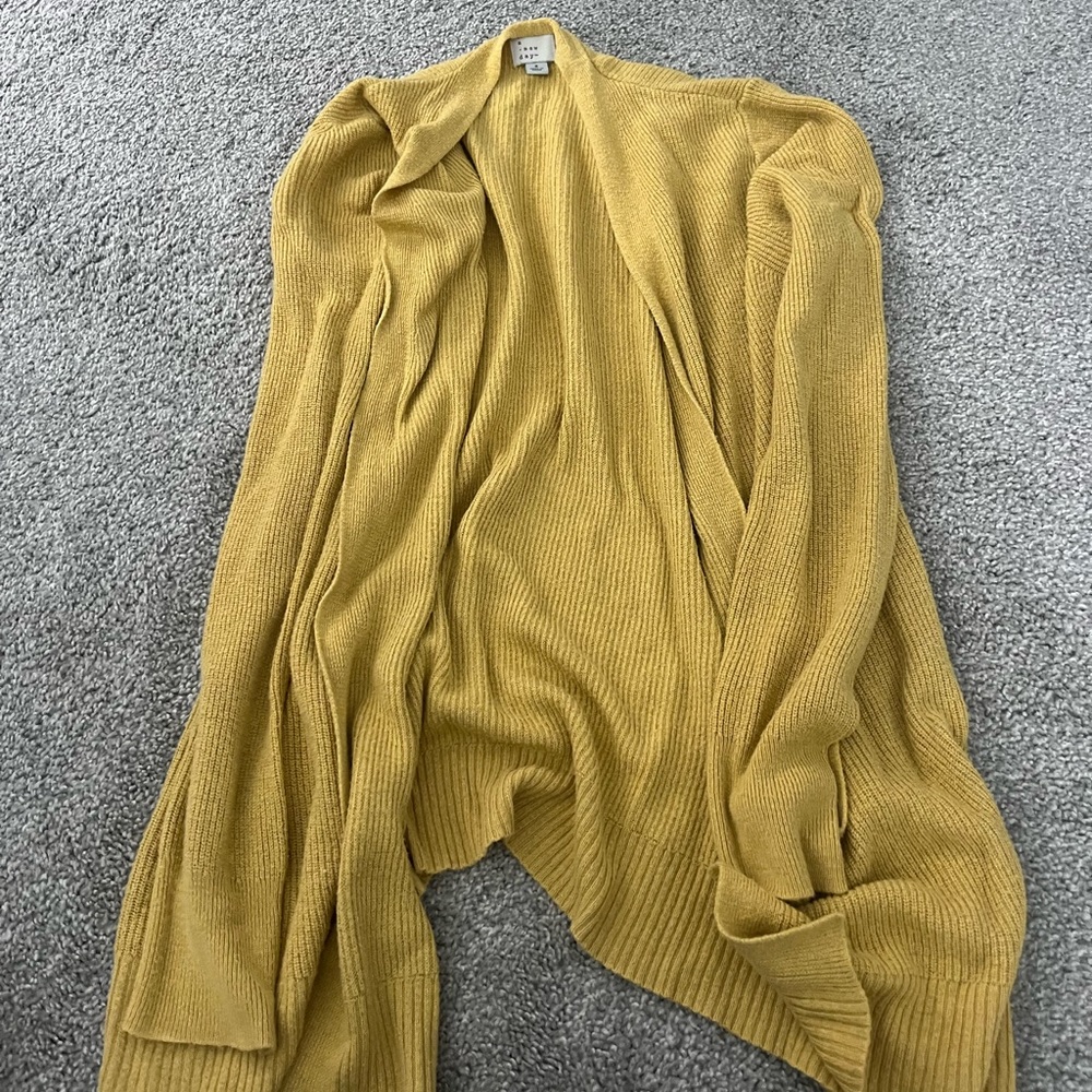A new day size small yellow cardigan